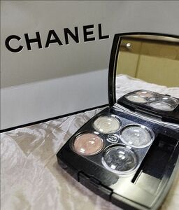 CHANEL シャネル アイシャドウ レキャトルオンブル #258 ティセ オンブル ドゥ リュンニュ