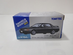 ◎TLV-N194c　1/64　日産 スカイライン 4ドアスポーツセダン GTS-t タイプ M （黒） オプション装着車 92年式