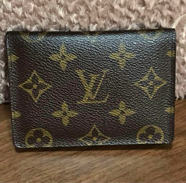 LOUIS VUITTON ルイヴィトン パスケース 定期入れ