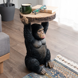 チンパンジー　サイドテーブル　ミニテーブル　アニマル　動物　ソファ　テーブル　アニマルサイドテーブル　ゴリラ　サル　台　飾り台　棚