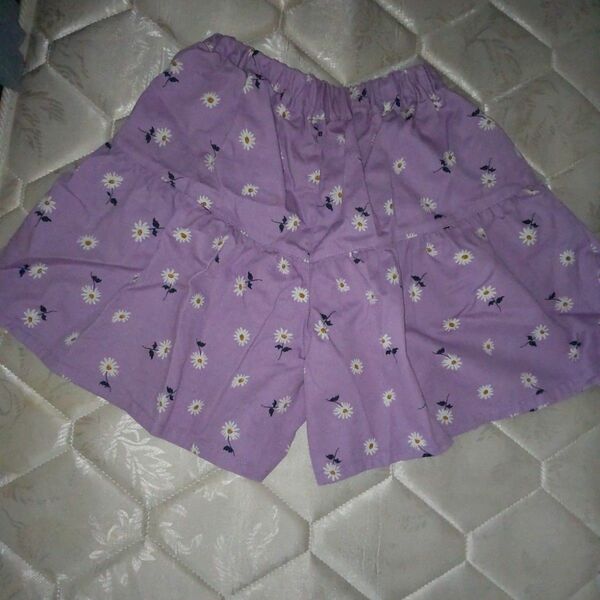 GU　ジーユー　ショートパンツ　150cm　薄紫　花柄