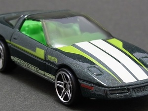 ☆☆☆日曜夜☆未開封新品☆'80S (CHEVROLET) CORVETTE (第2世代金型)☆HOT WHEELS