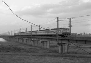 国鉄時代 157系 ④ 特急 あまぎ 東海道本線 根府川鉄橋 白黒 42枚 CD-Rで。　　 