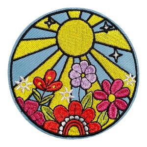 T-23【 アイロンワッペン 】太陽 Sun お日様 おひさま 花 フラワー Flower アイロンワッペン ワッペン patch パッチ【 刺繍ワッペン 】