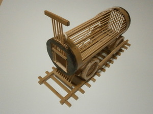 * insect .* bamboo made * locomotive * hand made new goods 