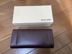 ヴィンテージ　未使用品　箱付　ＰＩＥＲＲＥ　ＣＡＲＤＩＮ　ピエールカルダン　本革製　　時計ケース　５本用