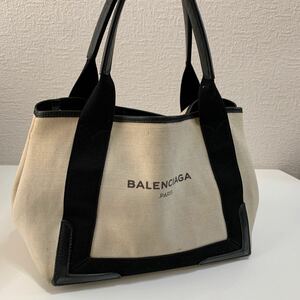  хорошая вещь BALENCIAGA Balenciaga темно-синий бегемот s ручная сумочка большая сумка бежевый оттенок белого 