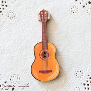 アコースティックギター フランス 製 木製ボタン アトリエ ボヌール ドゥ ジュール ギター 小物 手芸 ボタン 雑貨
