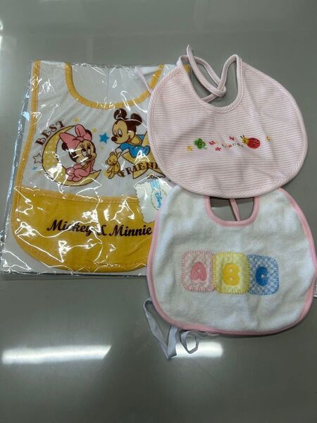 お値下げ ベビー用 女の子スタイ 3枚セット