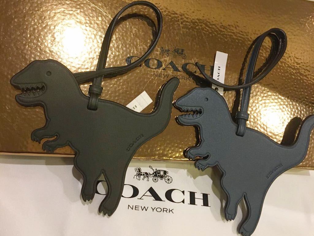 Yahoo!オークション -「コーチ レキシー チャーム」の落札相場 Yahoo!オークション -「コーチ レキシー チャーム」の落札相場