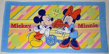 ●Desneyディズニー Mickey&Minnieミッキー ミニ― 大判バスタオル(70×140)新品_画像1