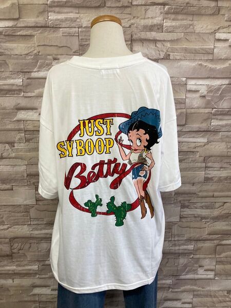 新品 ベティちゃんBettyBoop ベティブープ半袖Tシャツゆったりウエスタンホワイト