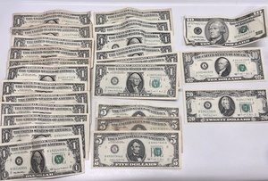 1 иен старт!! America долларовая бакнота 1 доллар ×18 листов 5 доллар ×3 листов 10 доллар ×2 листов 20 доллар ×1 листов итого 24 листов всего 73 доллар доллар . банкноты старый банкноты текущее состояние товар *6-3
