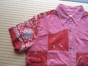 ピンクハウス　赤のバンダナ柄のようなボタンシャツ　M　インゲボルグ