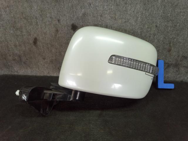 AKE919ワゴンR DBA-MH23S 左ドアミラー K6A Z7T 84702-70K22-Z7T 738