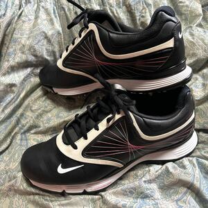  прекрасный товар!1 раунд только "надеты" Nike туфли для гольфа luna long 25. обычная цена 18000 иен легкий водонепроницаемый стоимость доставки вся страна 520 иен 
