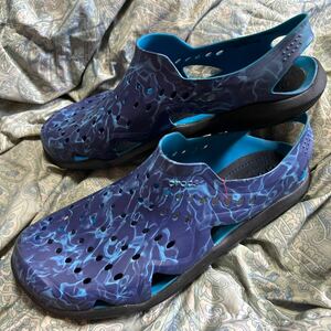  as good as new! Crocs flap sandals M10 28. regular price 7800 jpy postage 520 jpy 