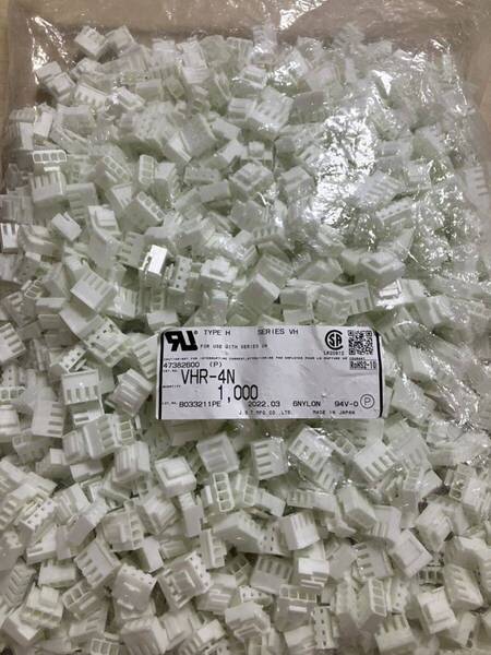 新品★JST VHR-4N 1000個