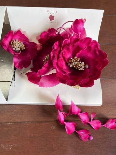 真紅 花 成人式 結婚式 フォーマル ヘアアクセサリー 2個セット 花ごころ