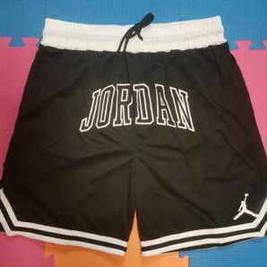 ☆大人気　Jordanジョーダン　スポーツハーフパンツ(XL/黒)