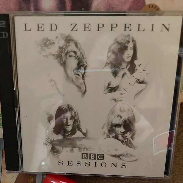 中古CD 　レッド・ツェッペリン　BBC SESSIONS　２枚組CD 状態良好です 輸入盤 BBCライヴ SESSIONS