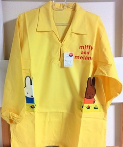  sending 510 jpy ~ collaboration! Miffy [miffy and melanie Miffy .mela knee ] smock tag attaching clothes apparel child fancy rabbit clothes 