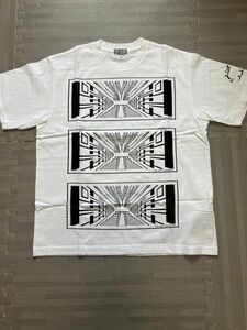 【c.e cavempt】シーイー日本製 Mサイズ グラフィック Tシャツ 白