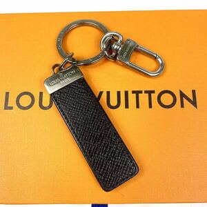 1 jpy # beautiful goods # LOUIS VUITTON Louis Vuitton M67242 Taiga key holder key ring charm black silver men's black 