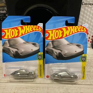 HotWheels ホットウィールPORSCHE 911 CARRERA ２台セット　キーホルダー 箱変形 一部破れあり