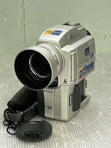 ジャンク品 SONY ソニー DCR-PC110 デジタルビデオカメラ ハンディカム 本体のみ バッテリー・付属品なし