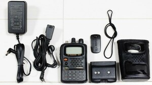 YAESU VX-5 50/144/430MHz Triple band handy machine 