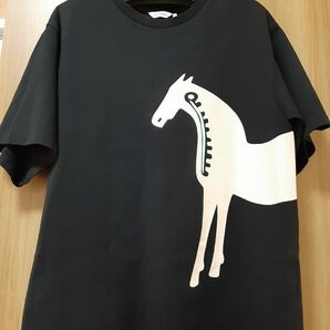 marimekko　Tシャツ　黒　馬柄