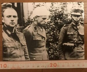 ★ ナチスドイツ 当時 資料 報道写真 ドイツ軍 将校 捕虜 ポーランド 強制収容所 WW2 ドイツ兵 第2次世界大戦 時代 古書 ヒトラー 総統