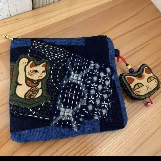 ハンドメイド 絣リメイク ポーチ 猫