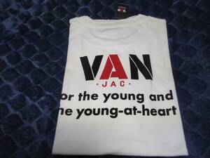 VAN JAC 　店舗限定　今期物　　半袖バックVANロゴワッペンプリントTシャツ　ホワイト　L　　新品未使用　アイビー