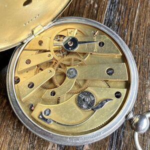 希少 19世紀前半 スイスorフランス製 薄型鍵巻懐中時計 シリンダー式 銀無垢