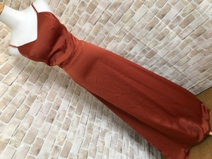 h01030●ドレスワンピース　衣装　サテン　オレンジブラウン　