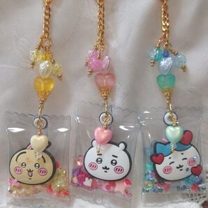 ちいかわ☆ちいかわちゃん&ハチワレちゃん&うさぎちゃん☆キャンディバックキーホルダー④