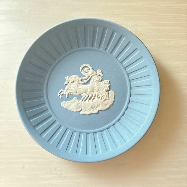 WEDGWOOD ウェッジウッド 小皿 ミニプレート 飾り皿 ブルー アンティーク　ペールブルー　インテリア　ブルー