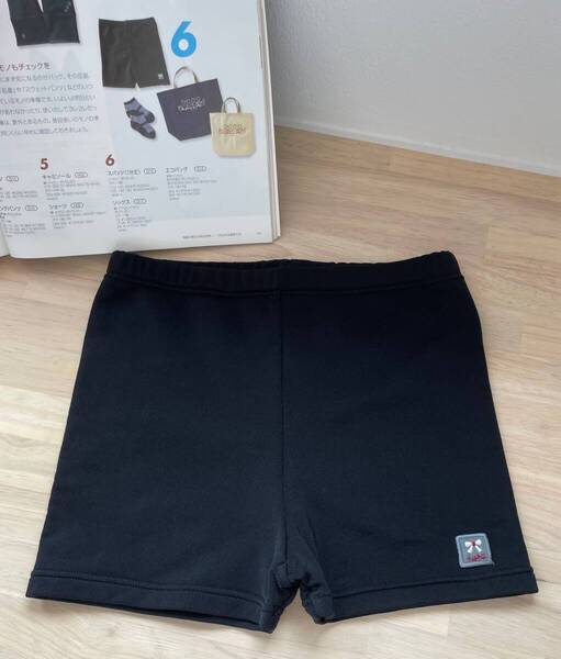 美品 130cm【ファミリア familiar】1分丈スパッツ 黒 女の子