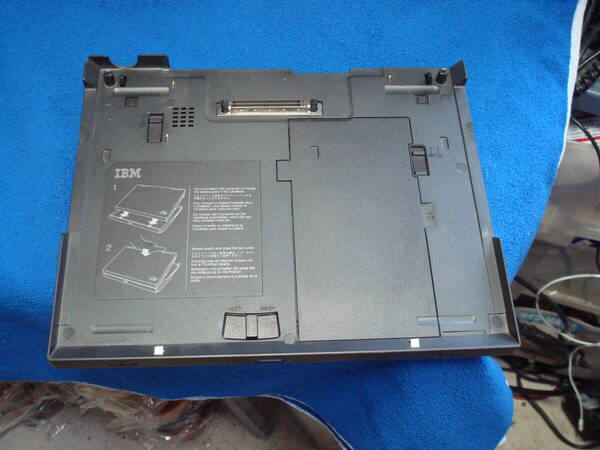 IBM ThinkPad ウルトラベース P/N 12P4018 FRU P/N 12P417 完動品 送料無料