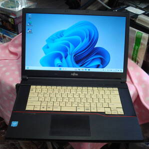 Windows11 Intel第4世代Celeron 2950M 2.0GHz メモリ8GB SSD256GB(新) FUJITSU 15.6インチLED Lifebook A574/M 送料無料