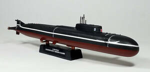 ●完成品・1/700・ロシア（ソ連）海軍原子力攻撃潜水艦・オスカーⅡ型