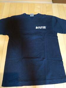 アベイシングエイプ　A BATHING APE　Tシャツ　半袖　Lサイズ　メンズ　黒　ブラック　ア・ベイシング・エイプ　美品　Large