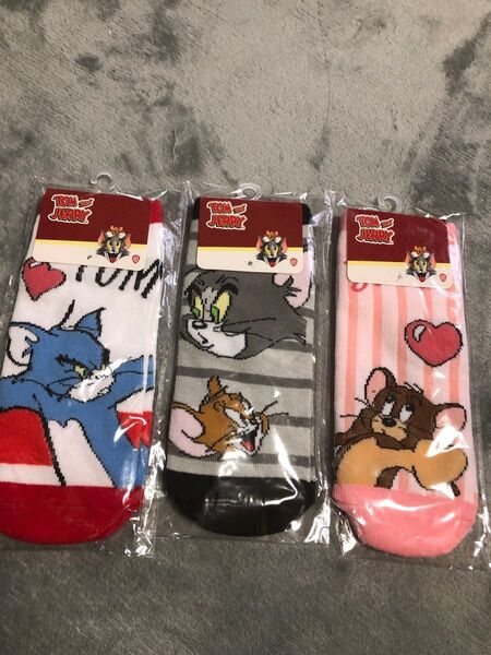 キャラクター のびのびソックス 3足