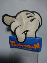 ☆レア☆ コレクション トゥーンタウン ミッキー パスポートケース TOONTOWN 東京ディズニーランド TDL _画像2