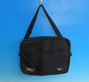  not for sale black bag * land Mizuno JAAF( Japan track-and-field ream .) shoulder bag ( black )