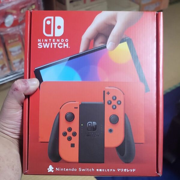 Nintendo Switch 有機ELモデル マリオレッド
