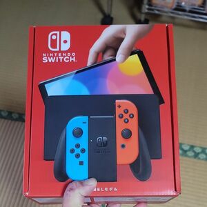 Nintendo Switch 有機ELモデル ネオンブルー ネオンレッド