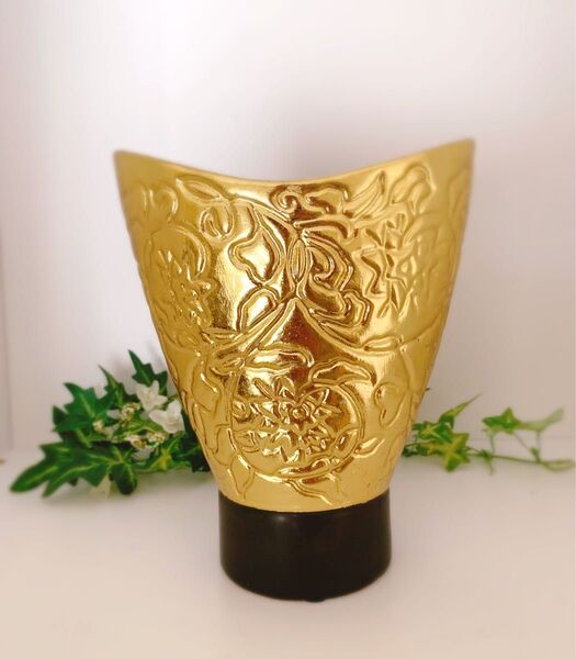 ゴールド陶器花瓶